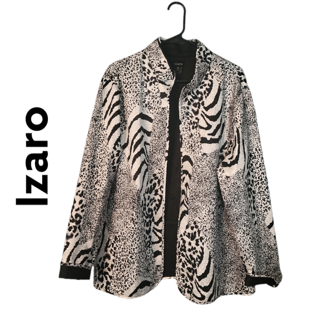 IZARO Women's Size XL Animal Print Open Front Long Sleeve Poly Jacket